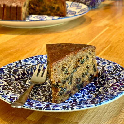 Gluten free fruit cake made with gluten free flour, rich dried fruit and traditional spice, handmade by Grandpa’s Cakes